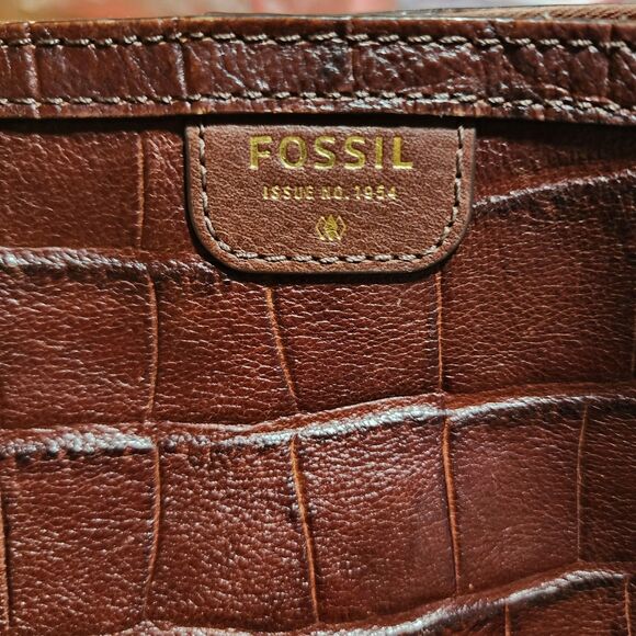 FOSSIL MIMI SHOPPER DARK BROWN CROCODILE LEATHER TOTE,GOLD CHAIN SHOULDER BAG - Picture 15 of 16